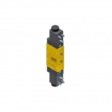Parker 5-Way Dual Solenoids, 1/4" General Purpose Solenoid Valves 347P03-496131C2